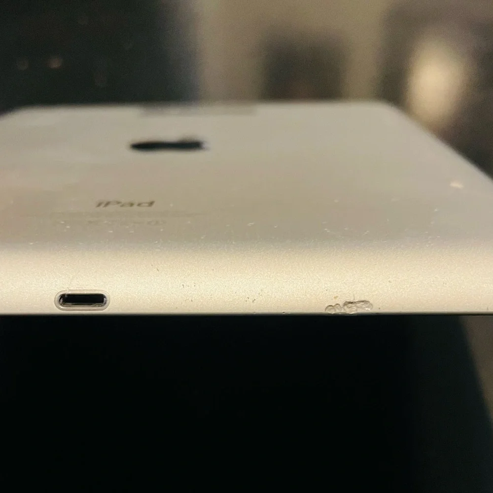 iPad A1458
